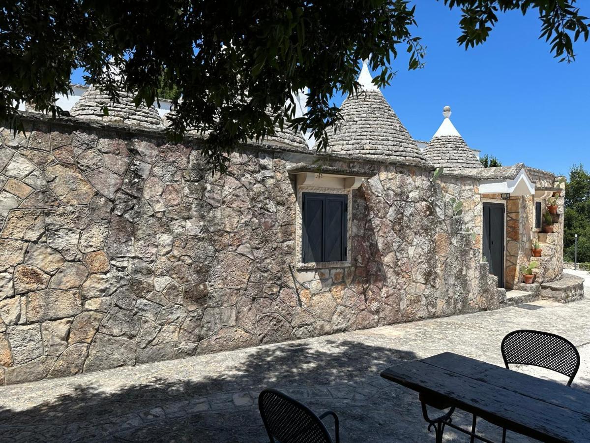 Гостевой дом Trulli Santa Maria Odegitria Relais Остуни Экстерьер фото