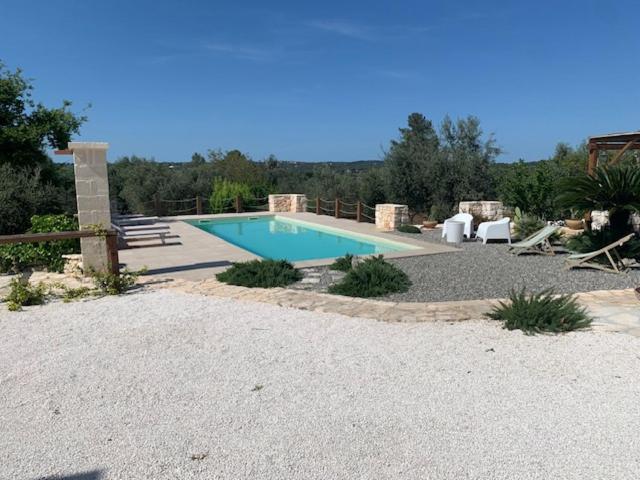 Гостевой дом Trulli Santa Maria Odegitria Relais Остуни Экстерьер фото