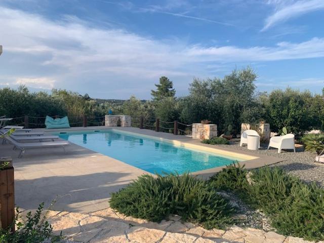 Гостевой дом Trulli Santa Maria Odegitria Relais Остуни Экстерьер фото
