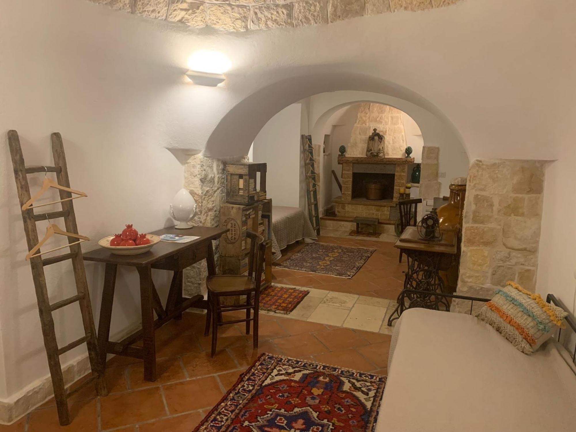 Гостевой дом Trulli Santa Maria Odegitria Relais Остуни Экстерьер фото